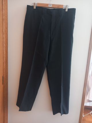 Pantalón de traje negro para caballero