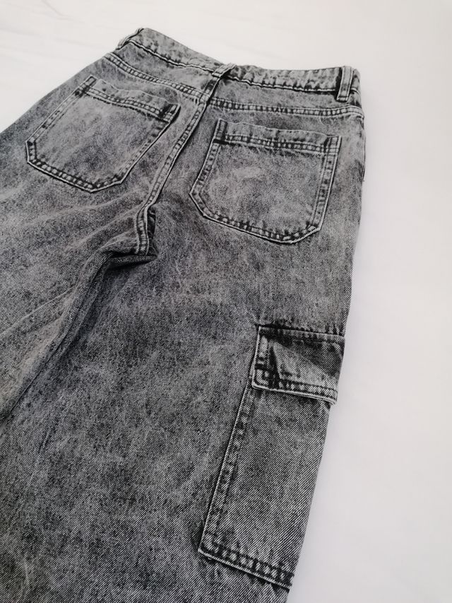 Jeans cargo grigi effetto stone washed