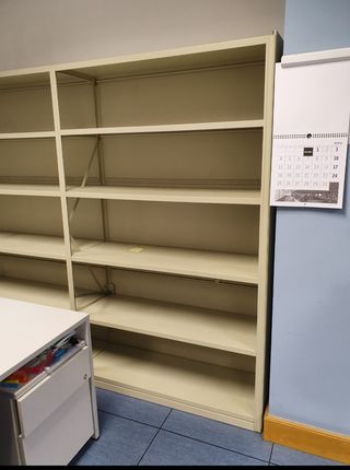 Estantería metálica beige 240x40x200 cm