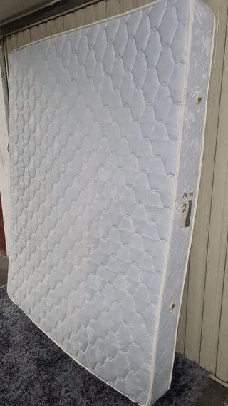 Colchón y somier 1.50m buen estado
