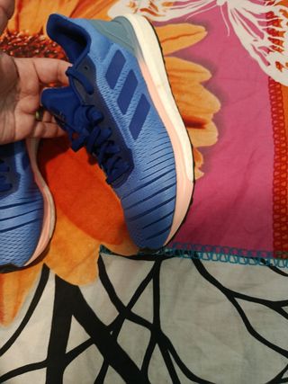 Zapatillas Adidas Azules y Rosas