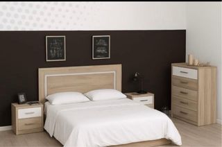 Dormitorio Matrimonio: Cama y Cómoda