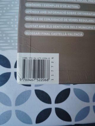 Diccionario Caramull Avançat. Valenciano