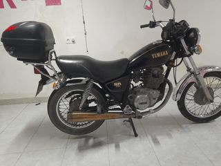 Yamaha special  SR 250