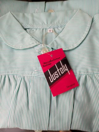 Bata escolar rayas 6 años.Nuevo.