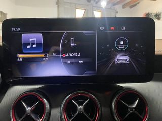 Pantalla Android 12’5 para Mercedes.