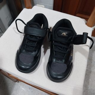 Tenis RC para calas Talla 37.5