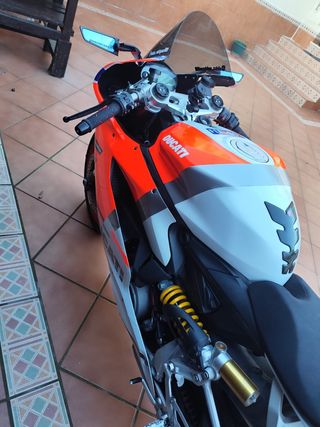 Ducati Panigale V2 899