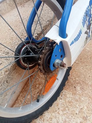 Bicicleta infantil B'TWIN 16 azul