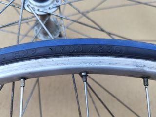 Ruedas 700