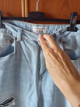 Jeans Terranova strappati blu taglia 44 italiana