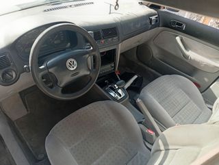 VOLKSWAGEN GOLF PARA DESGUACE