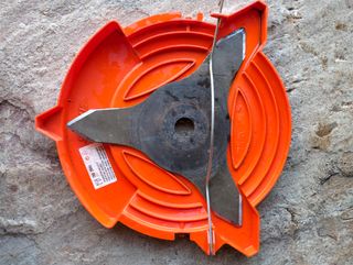 Disco tres puntas más protector o guarda sthil