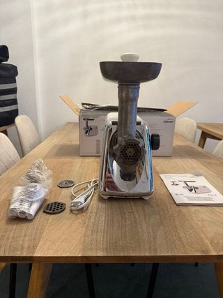Picadora de carne Lacor 300W