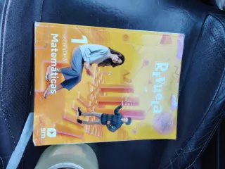 Matemáticas. 1 Secundaria. Revuela