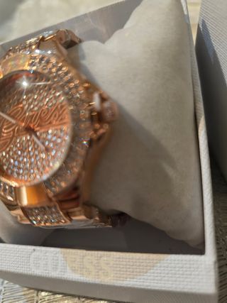 Reloj Guess oro rosa con Cristales