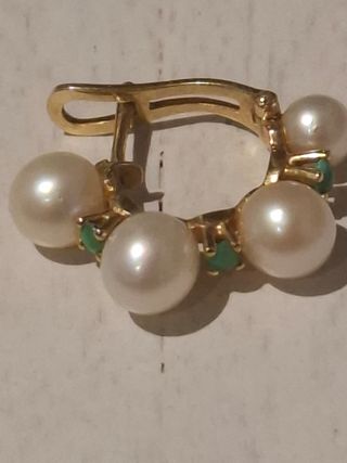 Pendiente oro perlas y turquesas