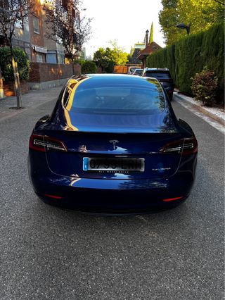 Tesla Model 3 LR AWD 2021