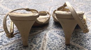 Zapatos dorados Nicolas