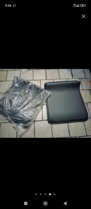 Sedute per sgabelli in ecopelle nera