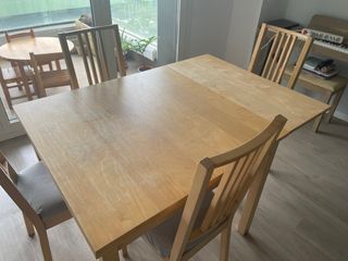Mesa comedor extensible + 4 sillas