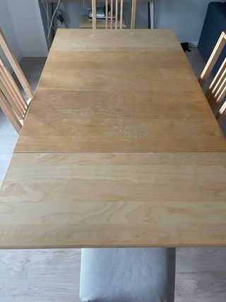Mesa comedor extensible + 4 sillas