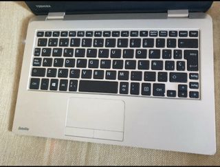 Ordenador portátil Toshiba Satellite