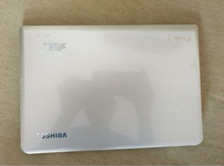 Ordenador portátil Toshiba Satellite