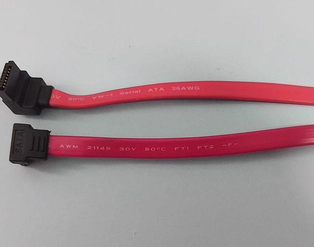 Lote 3 cables SATA MSI 7 pines