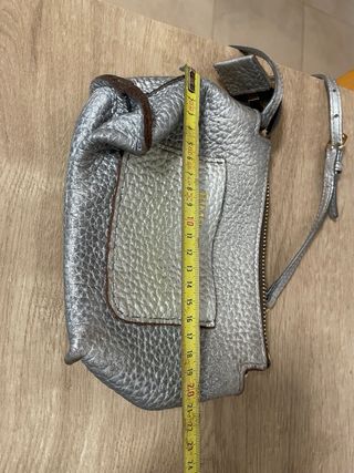 Bolso Bimba y Lola plateado piel
