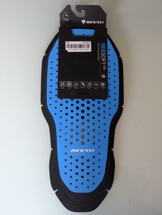 Chaqueta de moto con protecciones Revit