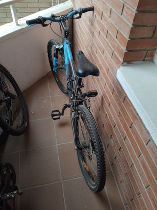 Bicicleta infantil azul