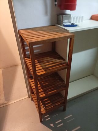 Estantería de madera Ikea