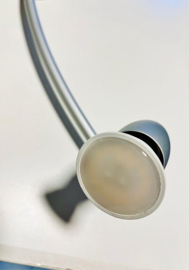 Lámpara de techo Ikea plateada