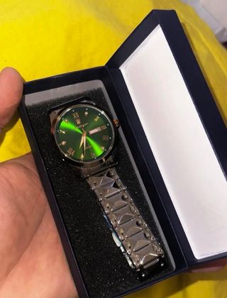 Reloj Hombre Verde y Plateado