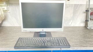 Monitor Emachines Plata y Negro