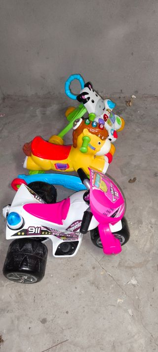 Pack 2 correpasillos y moto policía a bateria