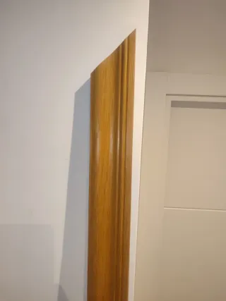 Tapetas y marco de madera roble en buen estado