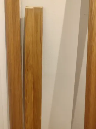 Tapetas y marco de madera roble en buen estado