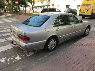 Mercedes-Benz Clase E 1999