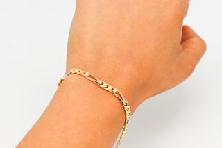 Pulsera De Oro De 18K.. Ref: 024-05-00929