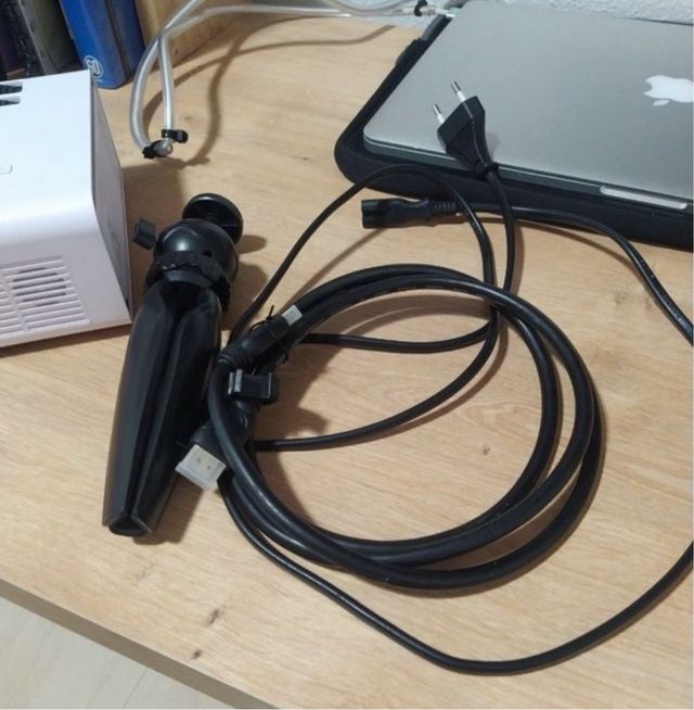 Proyector Yaber Blanco Superligero