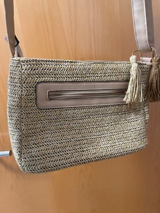 Bolso de paja beige