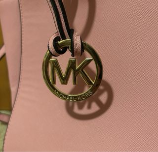 Bolso Michael Kors Jet Set Mediano Rosa