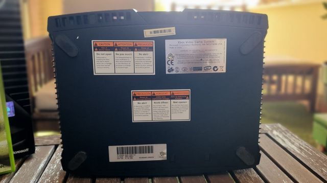 Xbox Clásico + Juegos y Mando