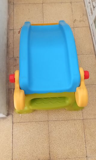 Tobogán mecedora infantil