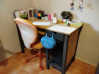 Escritorio de madera