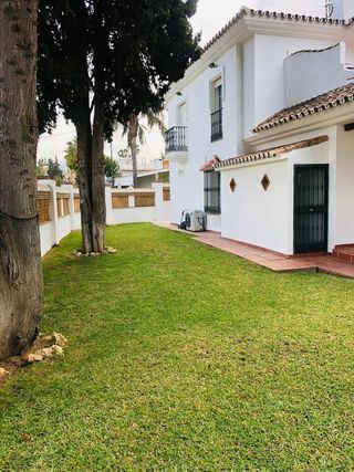 Chalet en alquiler en Cabo Pino - Reserva de Marbella en Marbella