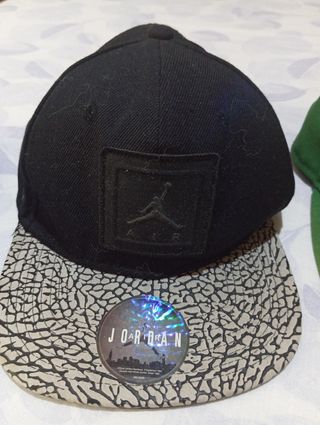 Gorra Jordan Negra