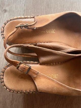 Alpargatas artesanales de cuña marrón